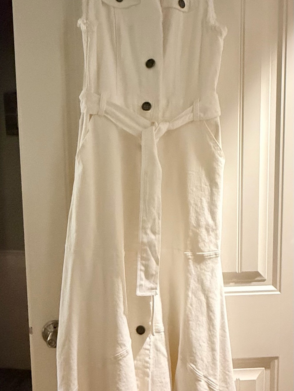 En Saison Cream Button-Front hi low Dress with Tie Waist